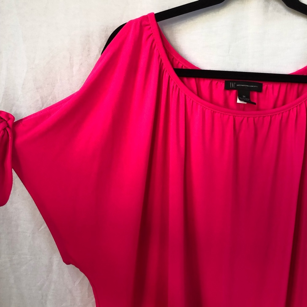 INC Cold Shoulder Top - Picture 5 of 7